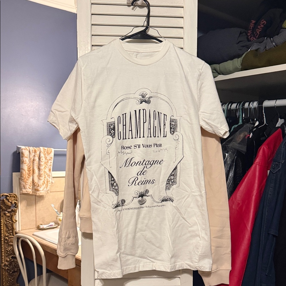 Vici Champagne White Graphic Tee